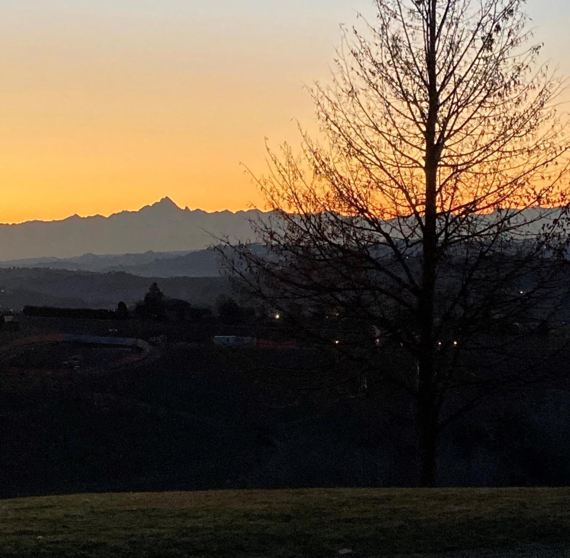 Casa Vacanze Martina Castagnole delle Lanze Esterno foto